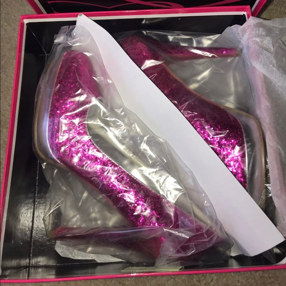 Promiscuous glitter pink heels
